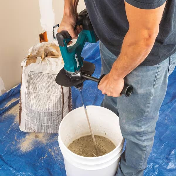 Sử dụng Máy Khuấy Sơn Cầm Tay Makita